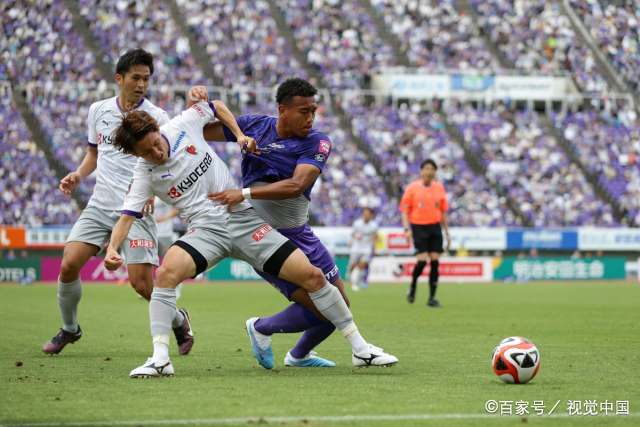 斯图加特客场不敌对手，陷入保级危机